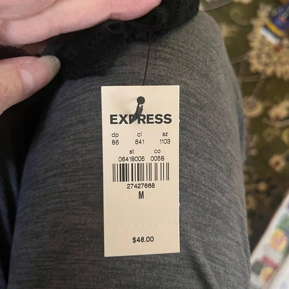 Express lace halter top, size M, NWT - Picture 3 of 4